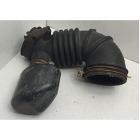 Air Intake Hose suit Mitsubishi Outlander 2.4ltr 4G64 ZE 2002-2004