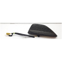 Shark Fin Roof Antenna / Aerial suit Ram 1500 DT 2020-Onwards