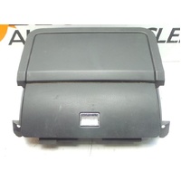Top Middle Dash Glove Box suit Dodge Journey JC 2008-2011