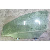 Left Front Door Window Glass suit Mitsubishi 380 DB 2005-2008