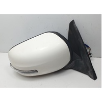 Right Electric Door Mirror (White W/Ind) suit Mitsubishi Challenger PC 2013-2015