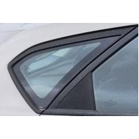 Right Rear Body / Cargo Glass suit Kia Cerato Hatchback TD 2008-2013