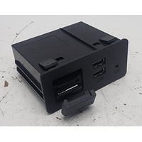 USB Media Input Module (D09H669U0) suit Mazda CX3 CX-3 DK 2015-2024