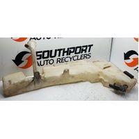 Windscreen Washer Bottle & Pump suit Nissan Navara VSK D40 2005-2015
