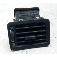 Left Hand Outer Dash Air Vent suit Hyundai Tucson JM 2004-2010