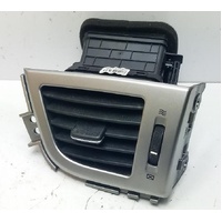 Right Hand Outer Dash Air Vent suit Hyundai I30 GD 2012-2017